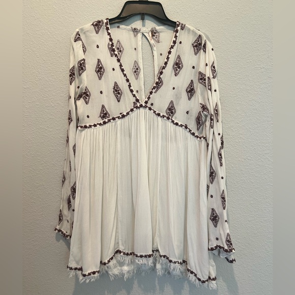 Free People White Gauze Peasant Top Brown Diamond Embroidery Boho Hippie XS - Picture 2 of 9
